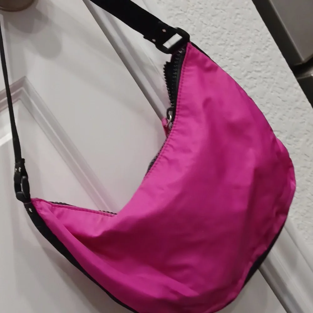 RALPH LAUREN hobo bag Barbie pink & black bucket shoulder yoga purse